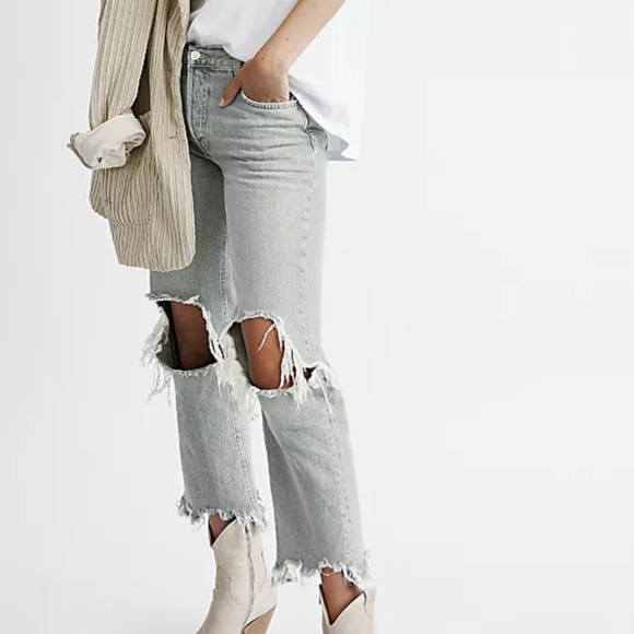SALE ! Free People distressed jeans - Picture 1 of 9